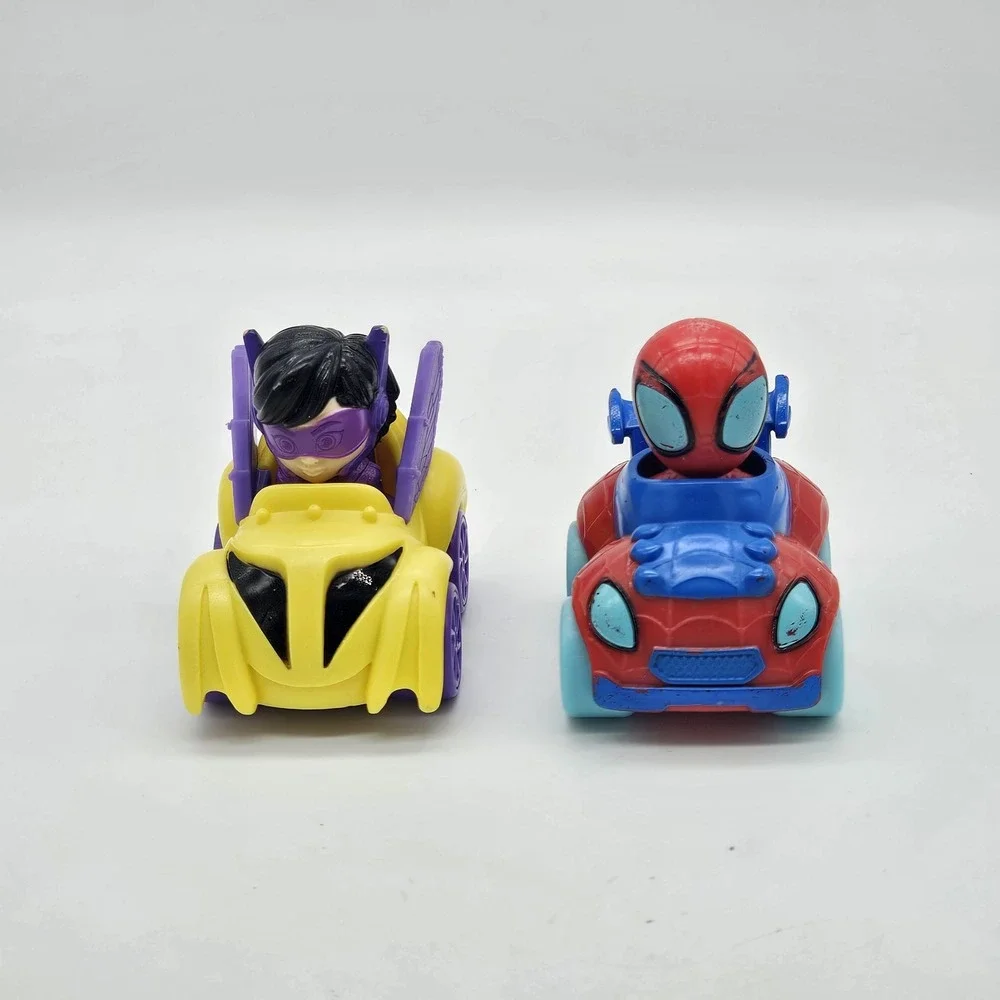 Marvel Spidey and His Amazing Friends Web Racers Car Lot